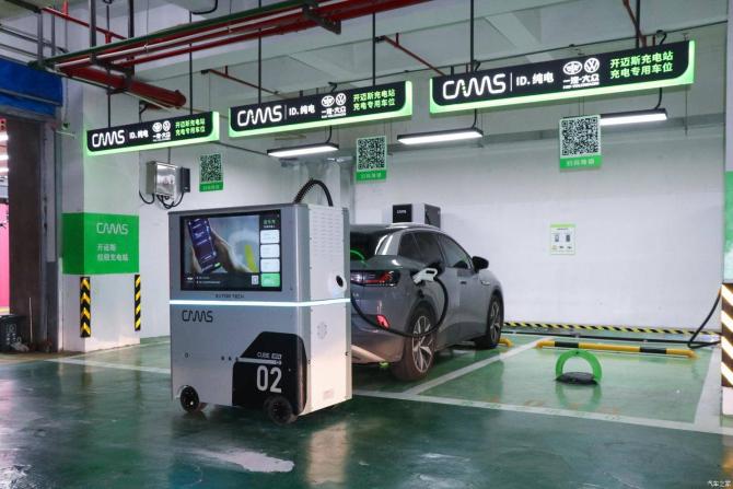 0808345318f916fa6b6573.jpg image002.jpg