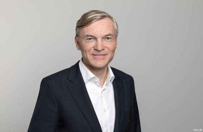 1100463073725d98352943.jpg image002.jpg