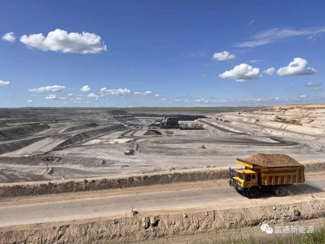 11004710bf6a6cb7c89962.jpg image002.jpg