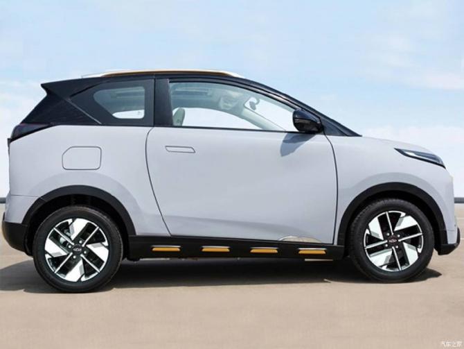 12085202f1409f211a5518.jpg image004.jpg