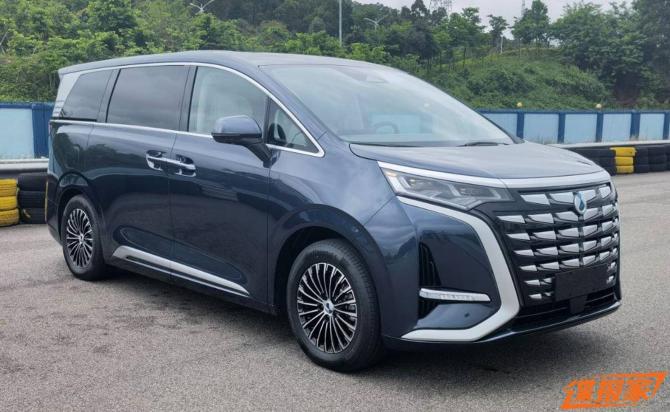 140942420b1f25e5923373.jpg image001.jpg