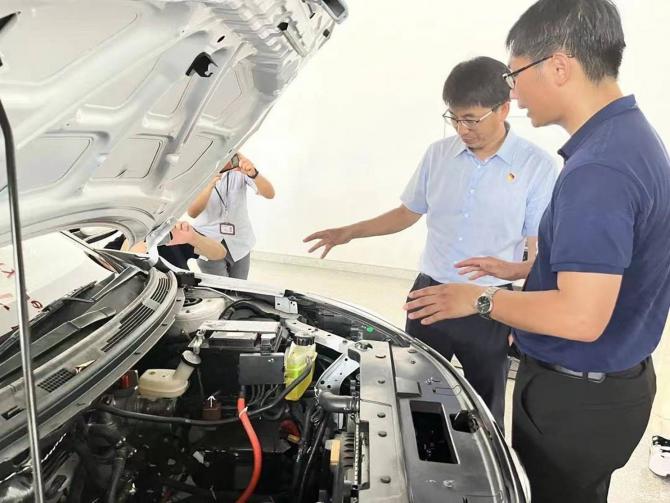 1508565226feb5b3230110.jpg image003.jpg