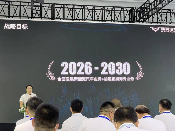 25000407d57497f1a57254.jpg image002.jpg