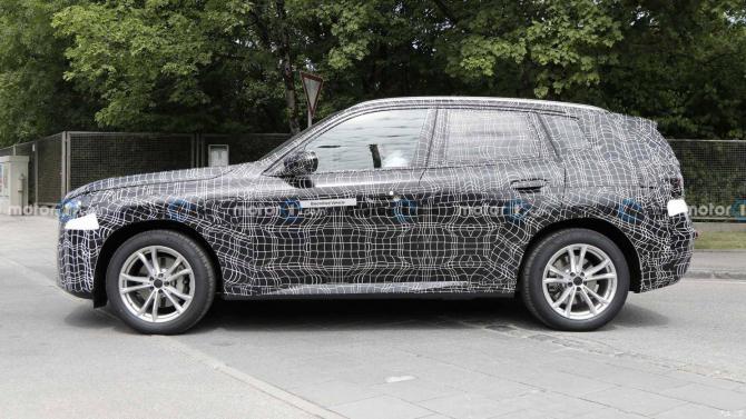 0109200980608534c00836.jpg image003.jpg