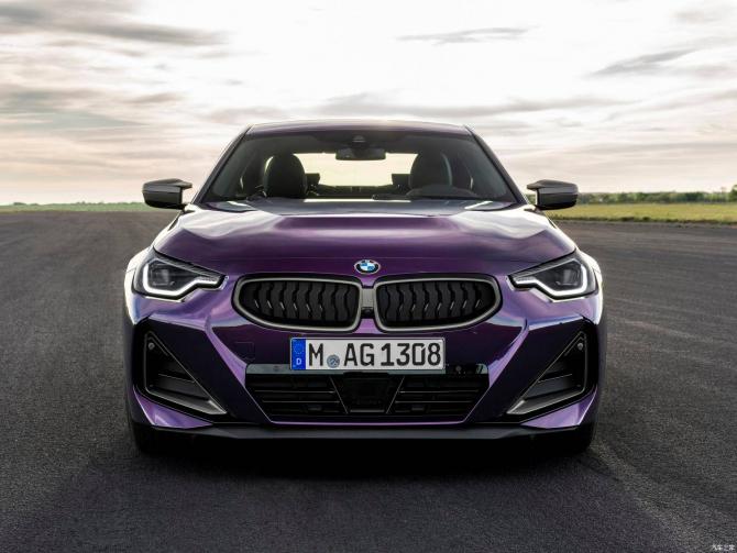 1008125698f8b208241757.jpg image002.jpg