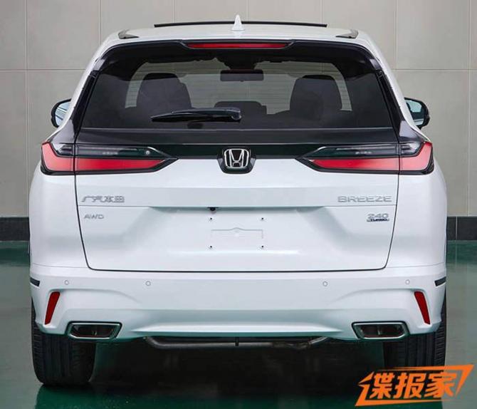 12082855a890f6b3458244.jpg image002.jpg