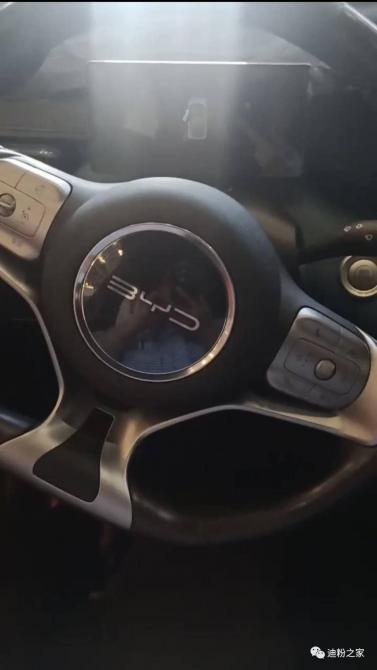 1423521703ad8a97239940.jpg image003.jpg