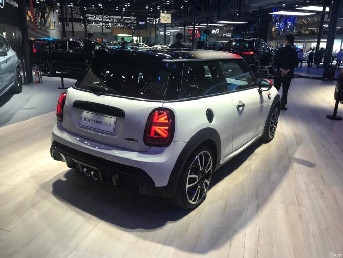 26093133c45d90d9f23649.jpg image002.jpg