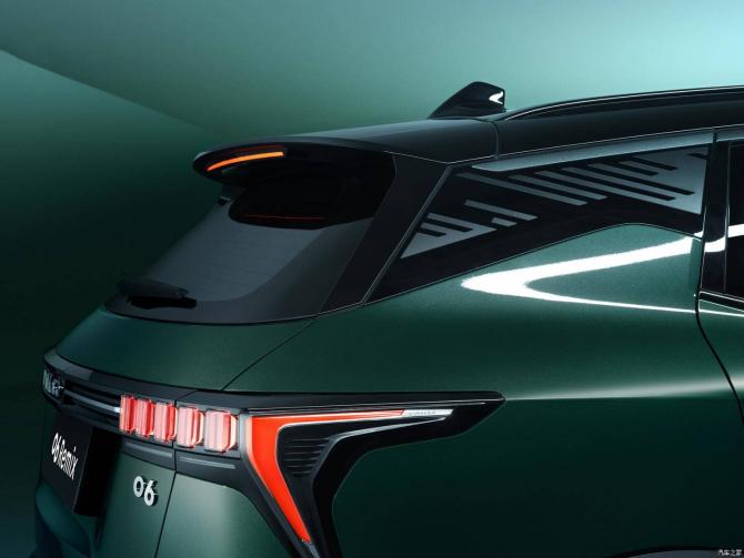 02090141758ecbfedd6777.jpg image004.jpg