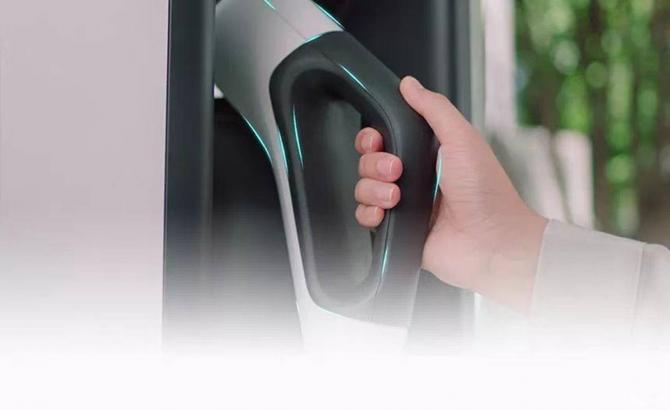 13090454810ce035601408.jpg image003.jpg