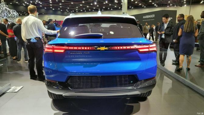 15092443818d3805743383.jpg image004.jpg