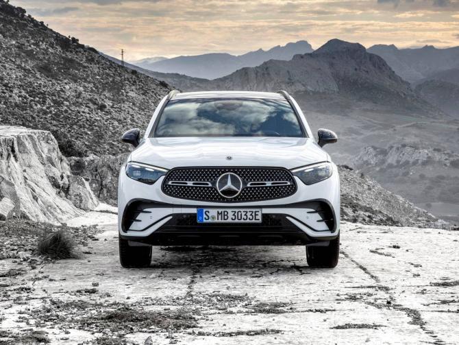 22084257e435f010bb4612.jpg image004.jpg