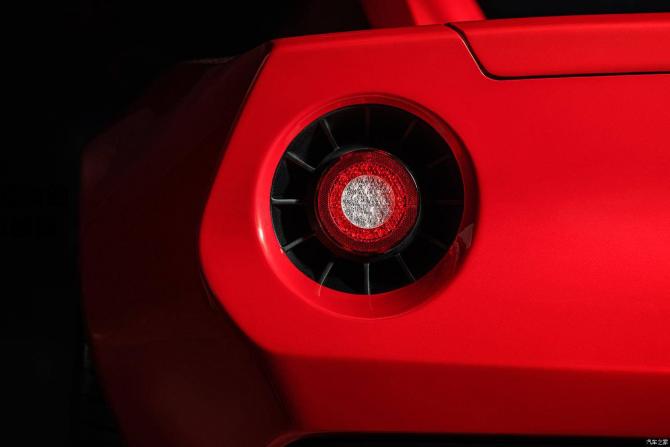 26084408e92cf861de6453.jpg image009.jpg