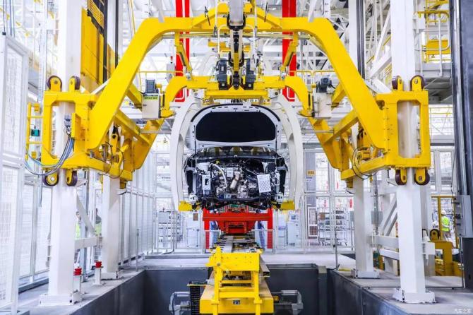 30085843617594cd433585.jpg image002.jpg