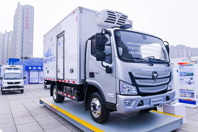 30170506fecdab25e97691.jpg image003.jpg