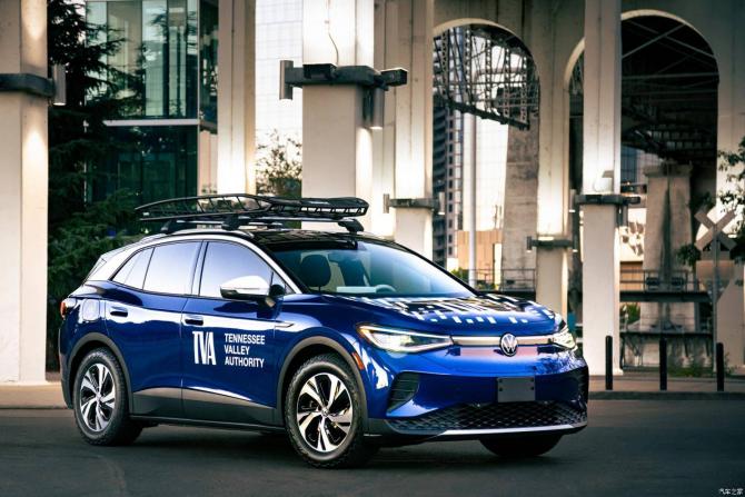 09091511e204b6f19b0544.jpg image001.jpg