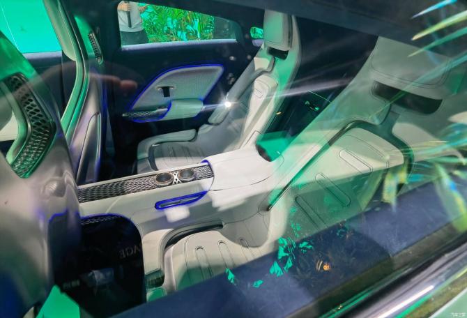 170924391f0d3a565a7651.jpg image012.jpg