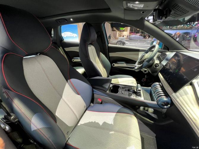 18090258b2cb3214569149.jpg image006.jpg