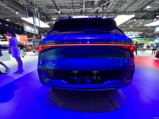 18090307fc7868a6e17821.jpg image004.jpg