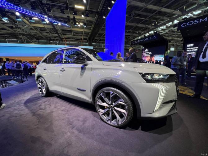 180918537619b416128798.jpg image002.jpg