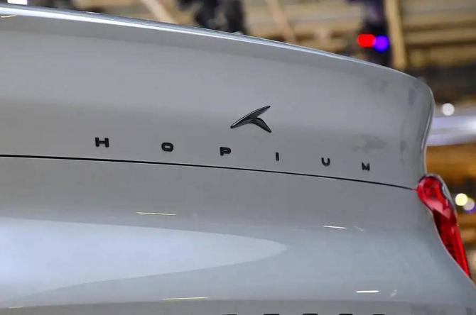 19083701942b5db0226868.jpg image010.jpg