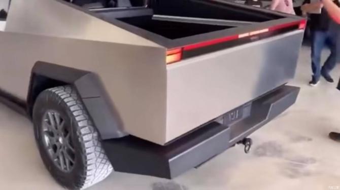 260903396bf0a348bc4560.jpg image003.jpg