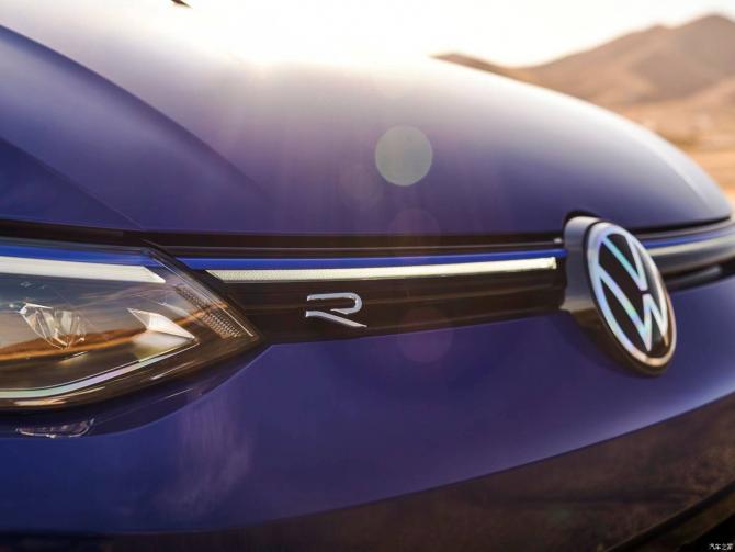 27090826955bc3a2c29862.jpg image001.jpg