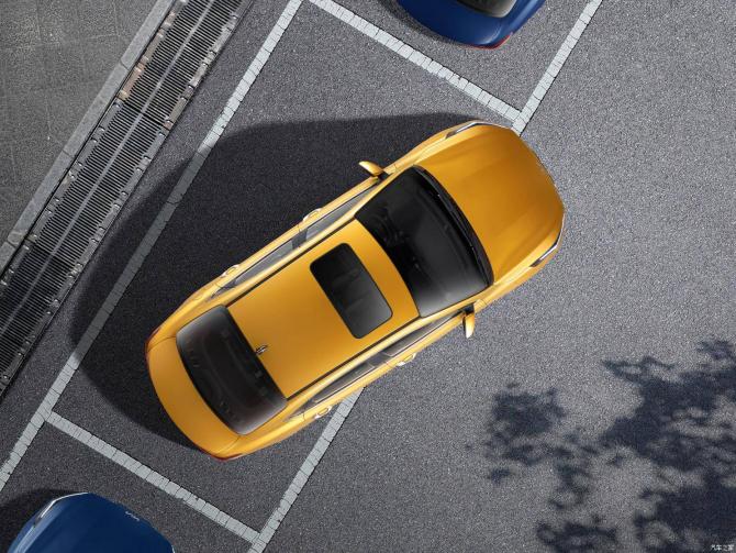 01051659701ef2a8134969.jpg image002.jpg