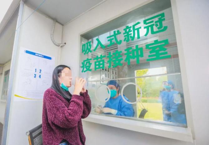 01113026c0cb686c545886.gif image001.gif