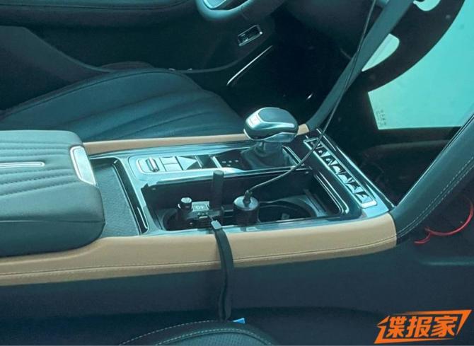 0208520180ec6f1f1f6484.jpg image002.jpg