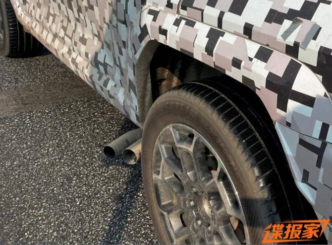 02085254f09af6231e5610.jpg image003.jpg