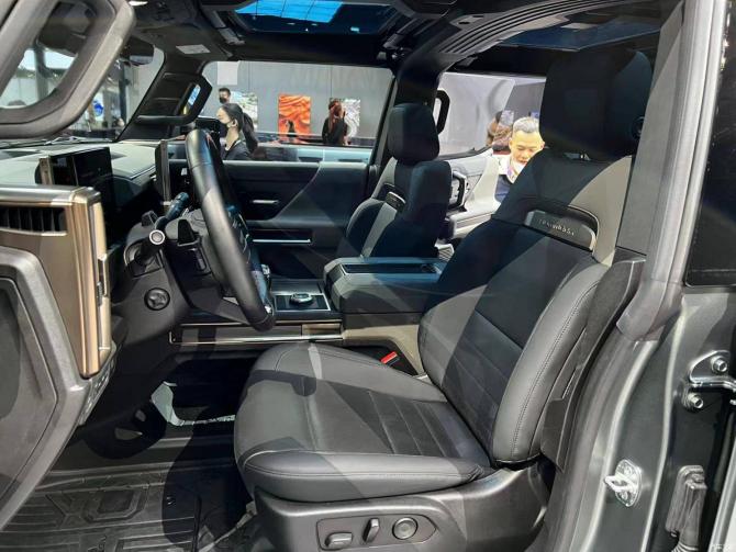 07085322a9009193058205.jpg image007.jpg