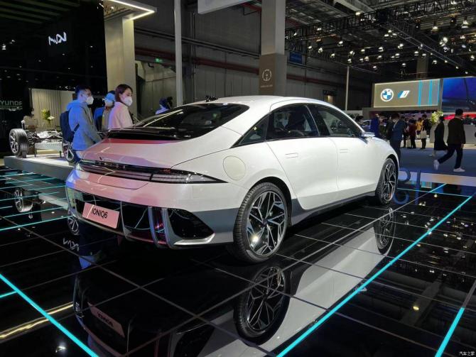 0709001635768f1f933739.jpg image004.jpg