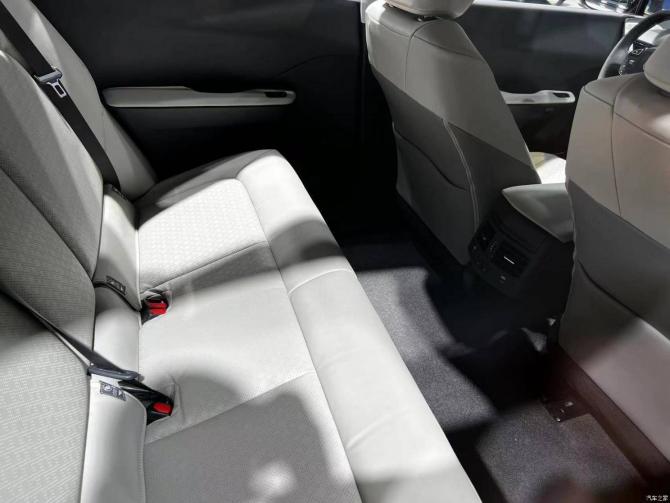 0709023006e7367e5f0278.jpg image007.jpg