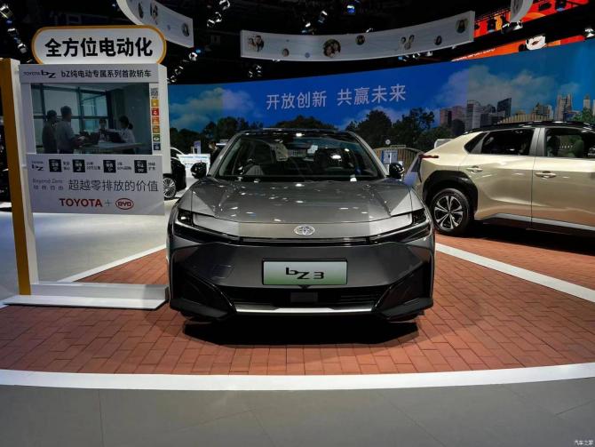 0709024803e365ecc03968.jpg image001.jpg