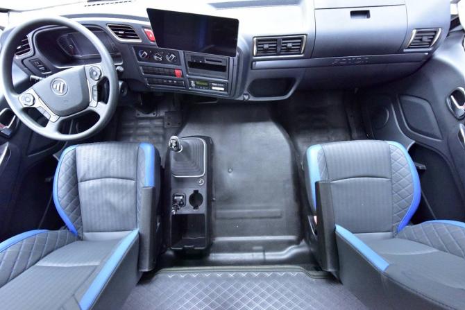 07143724adfb85a5263969.jpg image004.jpg