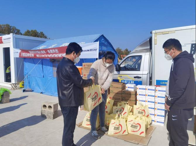 10143732de46bf72414226.jpg image005.jpg