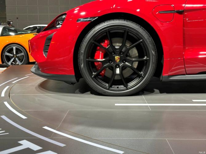 110839152de88e04435797.jpg image004.jpg