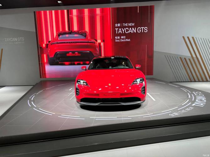 110839216ecae2a4de8701.jpg image002.jpg