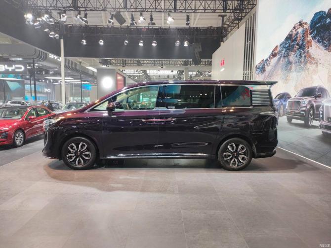 11084616415801a7033026.jpg image003.jpg