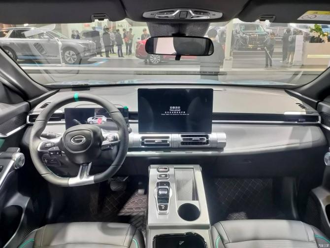 1108471894f598f5297866.jpg image004.jpg