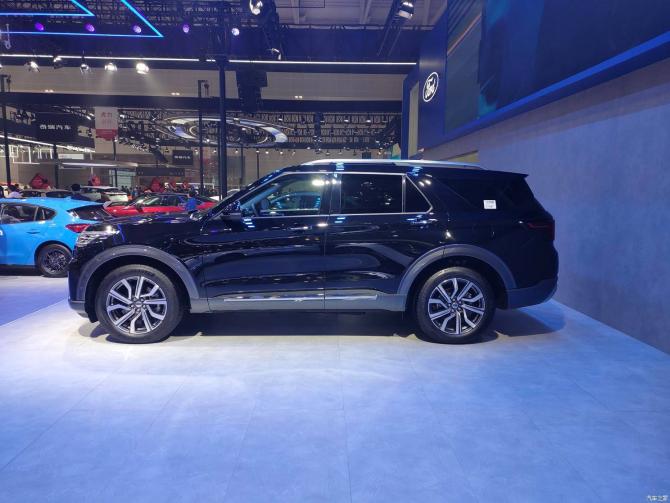 11085315bd9eef659f8567.jpg image002.jpg