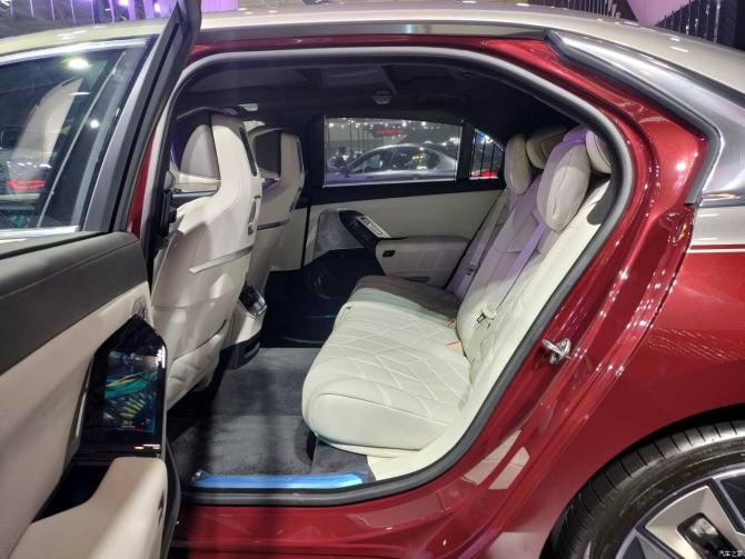 1108582421ebd2f7195564.jpg image006.jpg