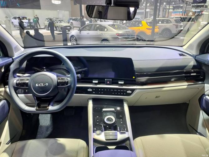 1109024379eb8da2896670.jpg image004.jpg