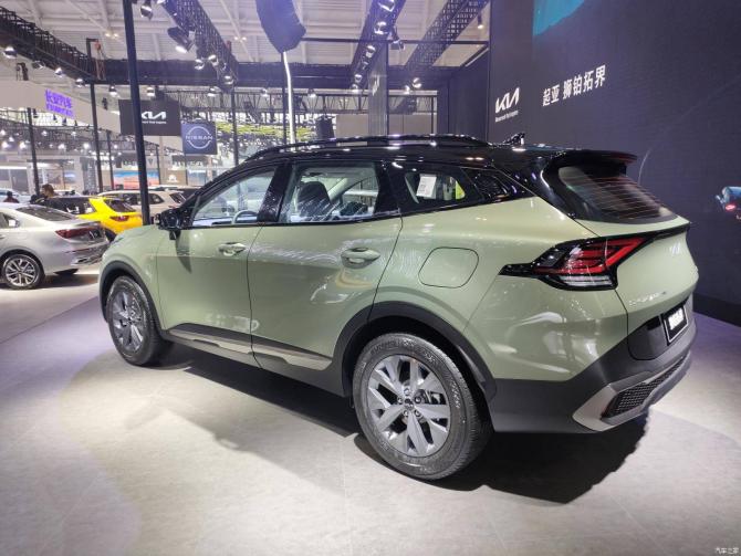 110902461fdb73c2340740.jpg image003.jpg