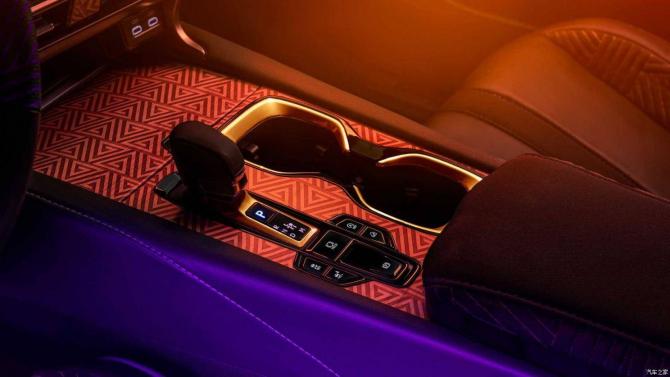 16090653ebf68a69979527.jpg image015.jpg