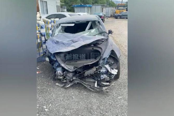 16091800302d0a2cb27145.jpg image004.jpg