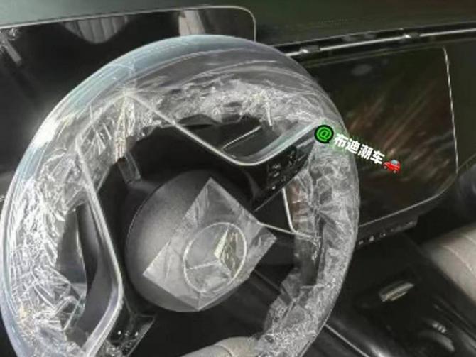 22082545adbe965a8d2846.jpg image002.jpg