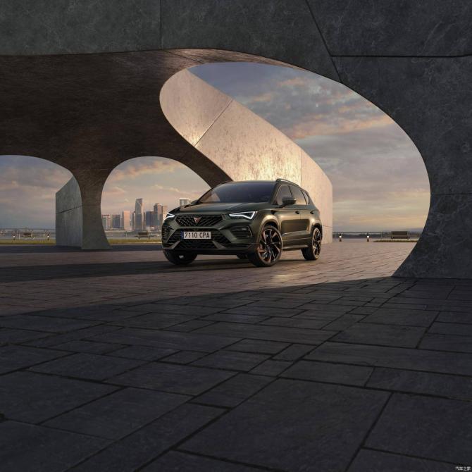 25083429a6379c9eff4771.jpg image001.jpg