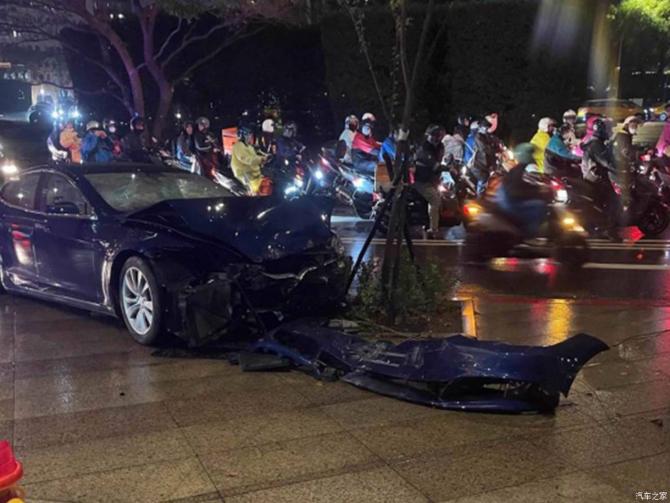 28083510807607c83a3137.jpg image001.jpg